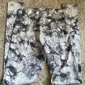 Lululemon Wunder Under High Rise Size 4 Luxtreme